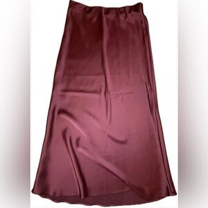 NWT Zara Burgundy Satin Skirt / Size S